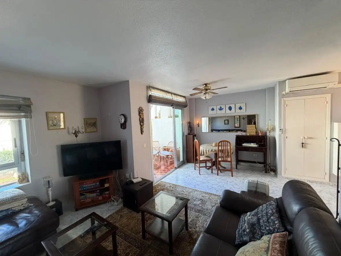 Sala de estar de Apartamento en venta en Gran Alacant