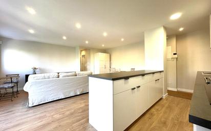 Kitchen of Flat to rent in  Madrid Capital  with Parquet flooring