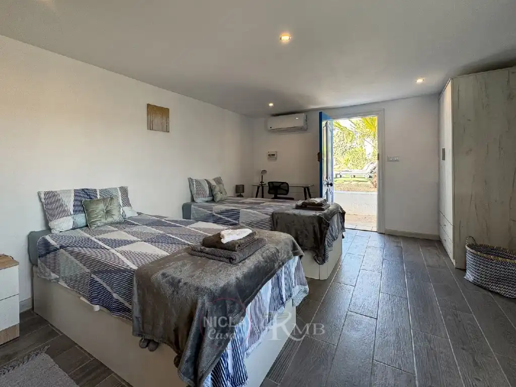 Dormitori de Casa o xalet en venda en Antas amb Aire condicionat, Jardí privat i Terrassa