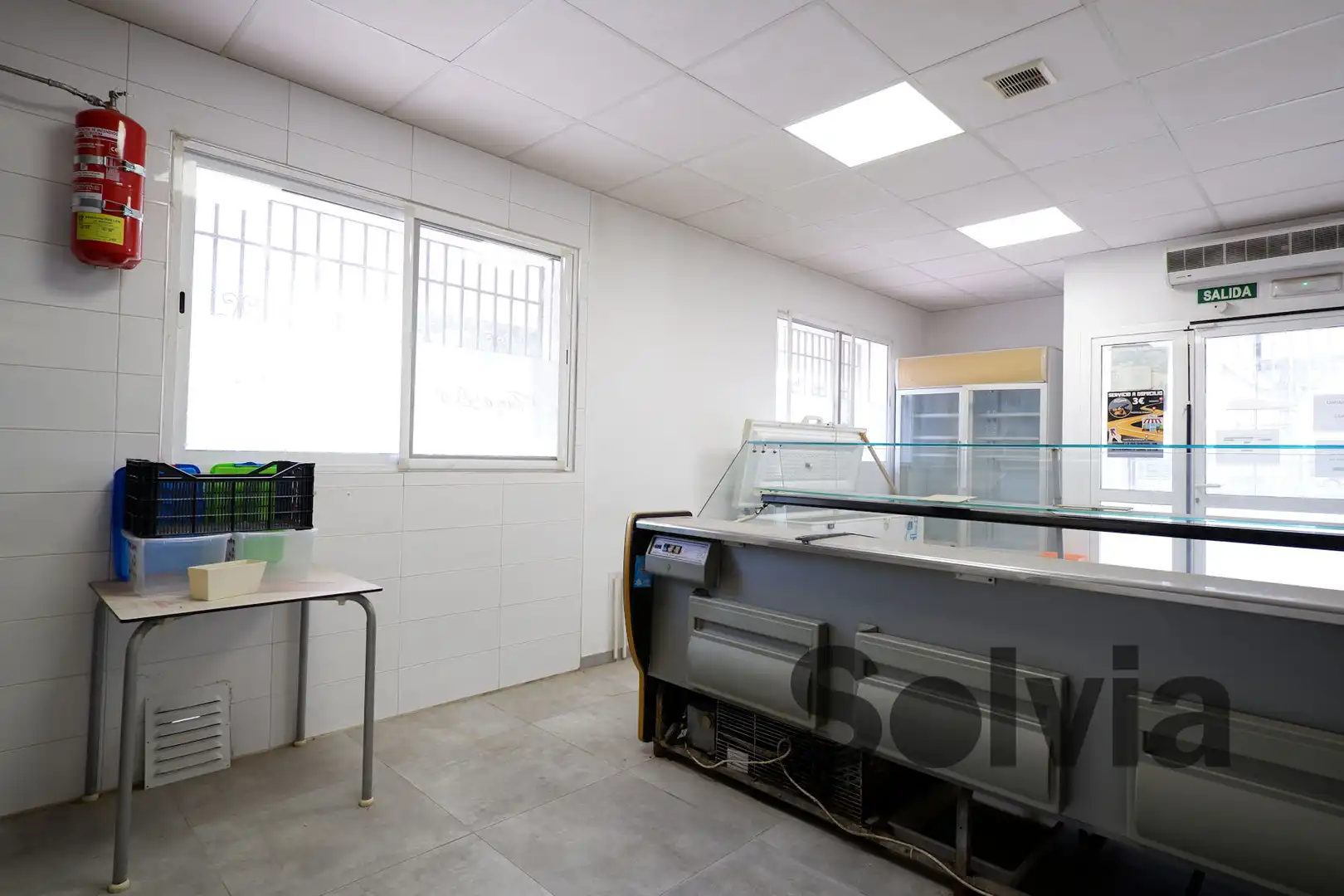 Commercial properties for sale in Avinguda de l'Advocat Fausto Caruana, El Baladre