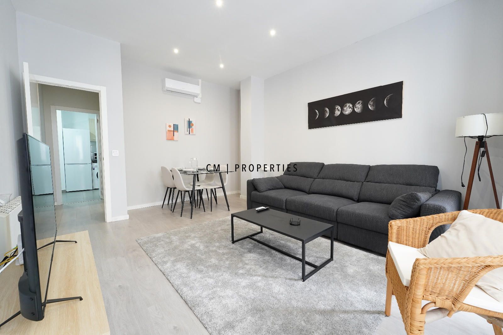 Living room of Flat to rent in  Valencia Capital  with Air Conditioner, Heating and Furnished