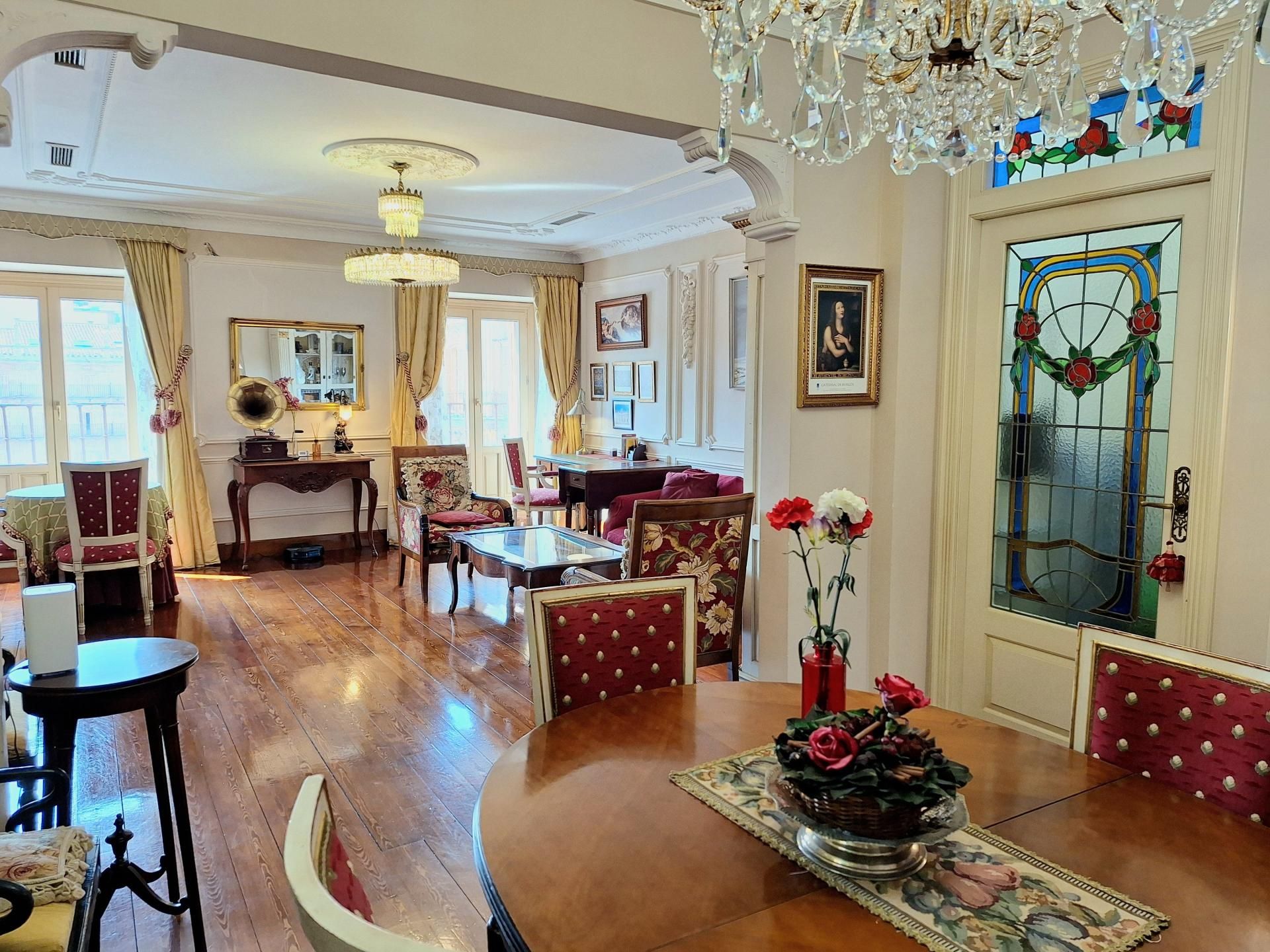 Comedor de Dúplex en venta en Salamanca Capital con Aire acondicionado y Balcón