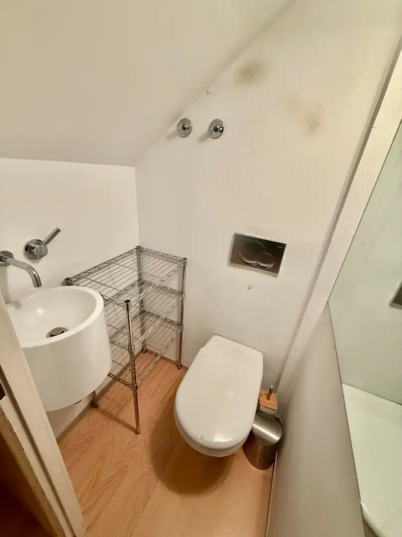 Badezimmer von Maisonette zum Verkauf in Madrid mit Heizung