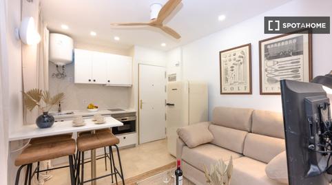 Foto 2 de Apartamento para compartir en Arapiles,  Madrid Capital