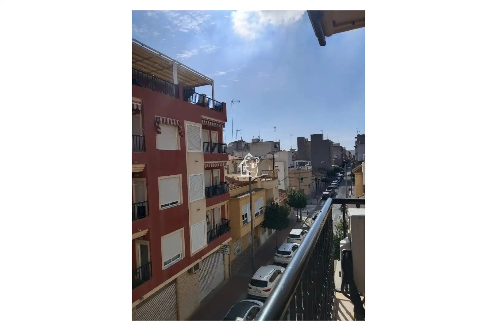 Außenansicht von Wohnungen zur Miete in Guardamar del Segura mit Klimaanlage, Terrasse und Möbliert