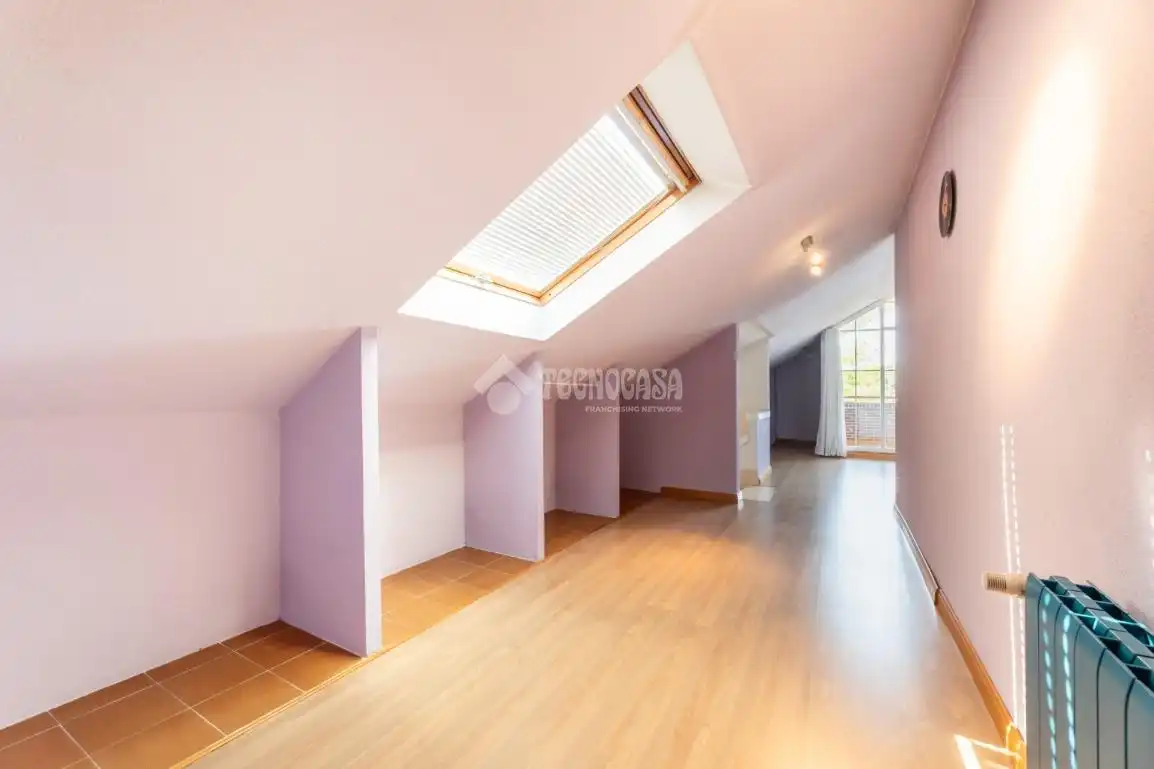Bedroom of Detached homes for sale in Majadahonda  with Heating and Terrace
