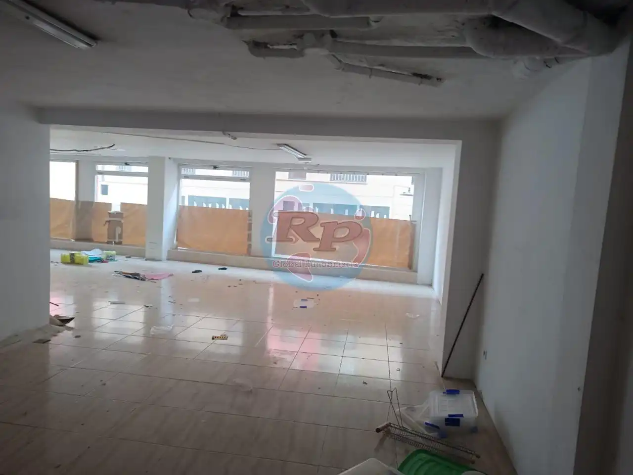 Local comercial en venda a Centro, imagen 9