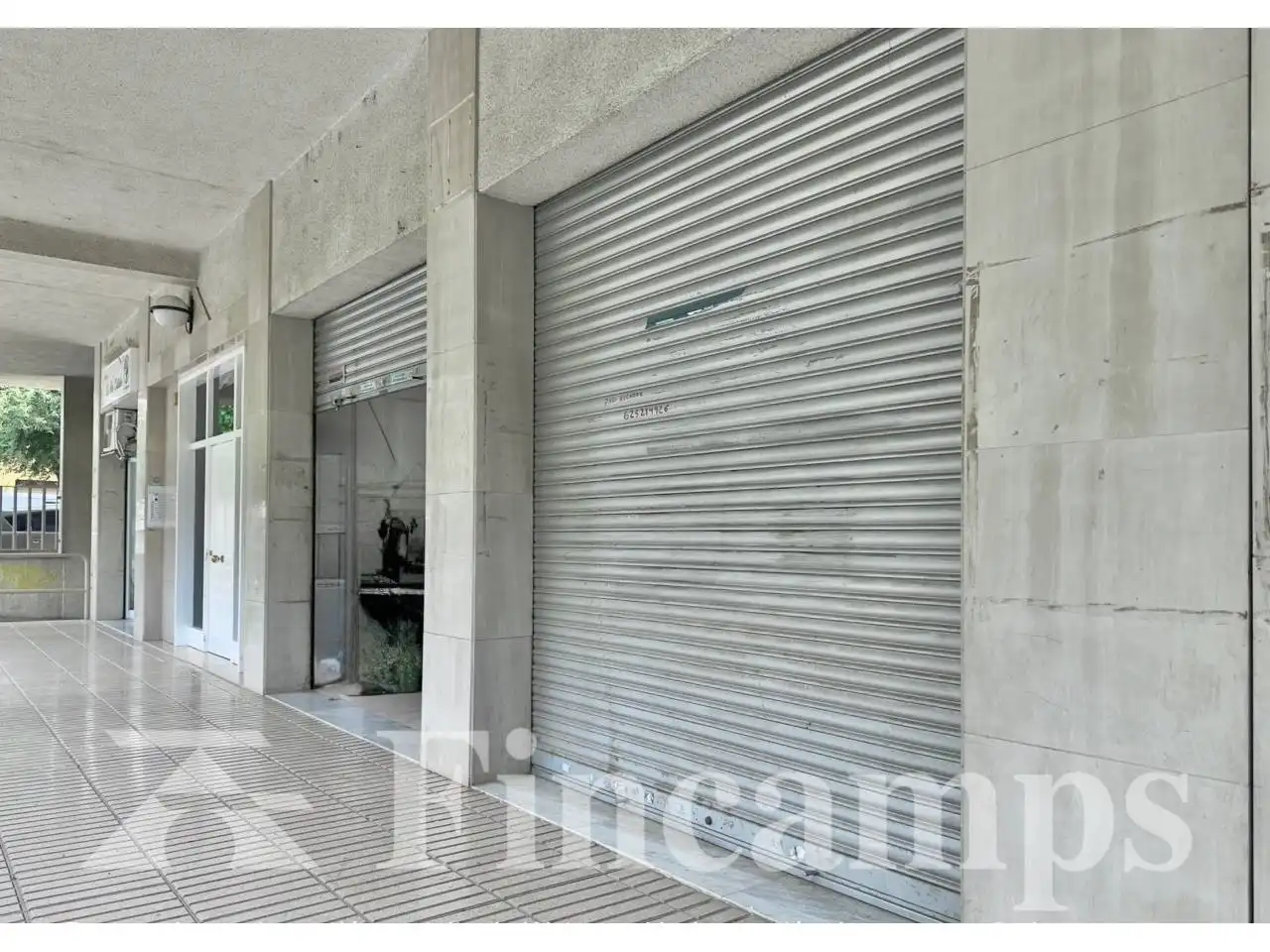 Local en venta en Sabadell