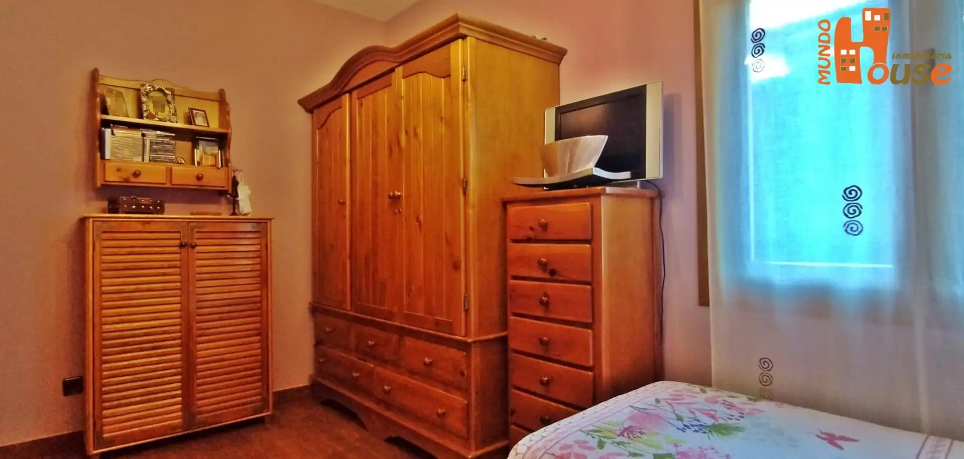 Habitación de Casa o chalet en venta en Real Sitio de San Ildefonso con Calefacción y Terraza