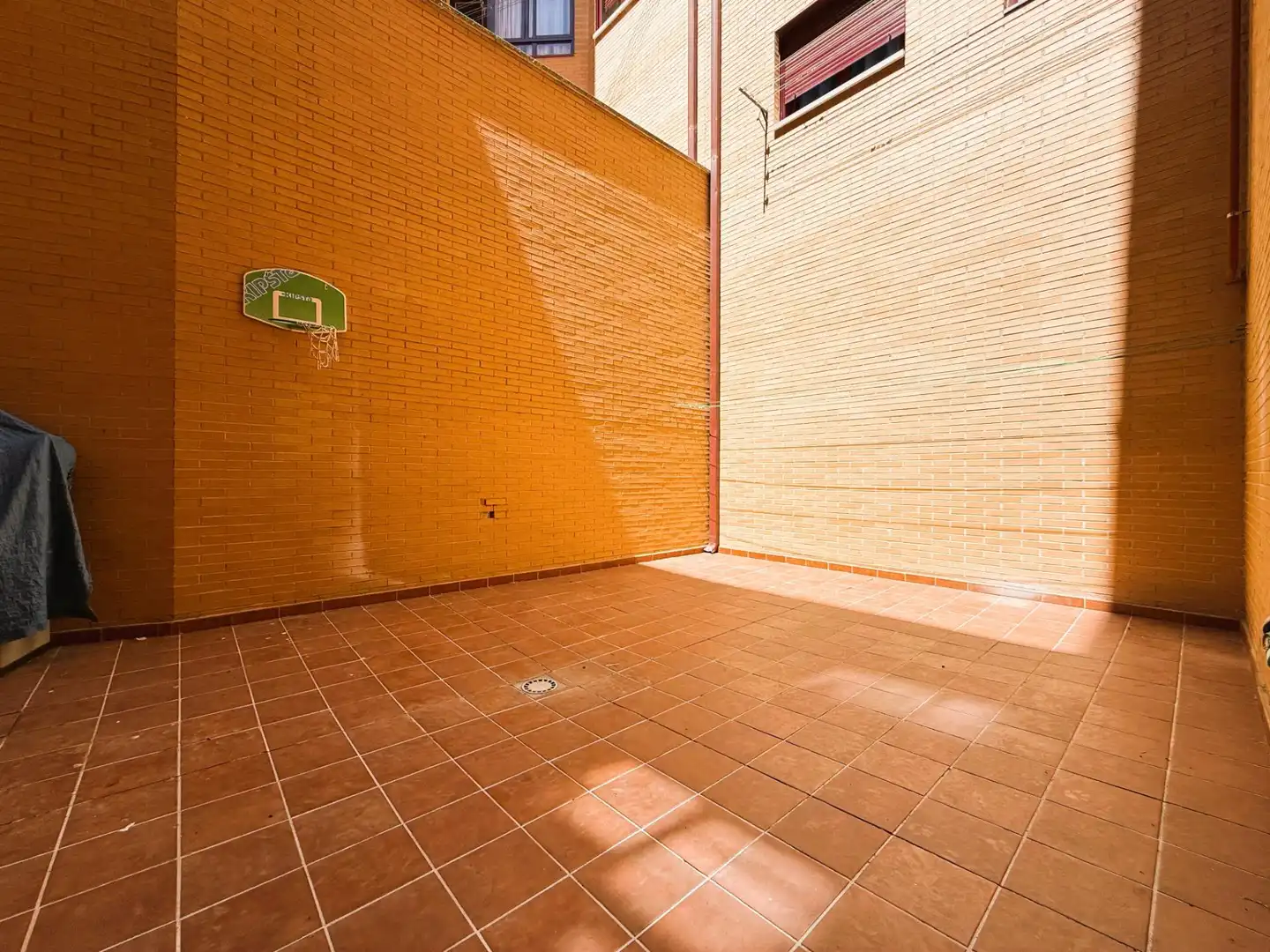 Terrasse von Wohnung zum Verkauf in Arganda del Rey mit Klimaanlage, Heizung und Parkett
