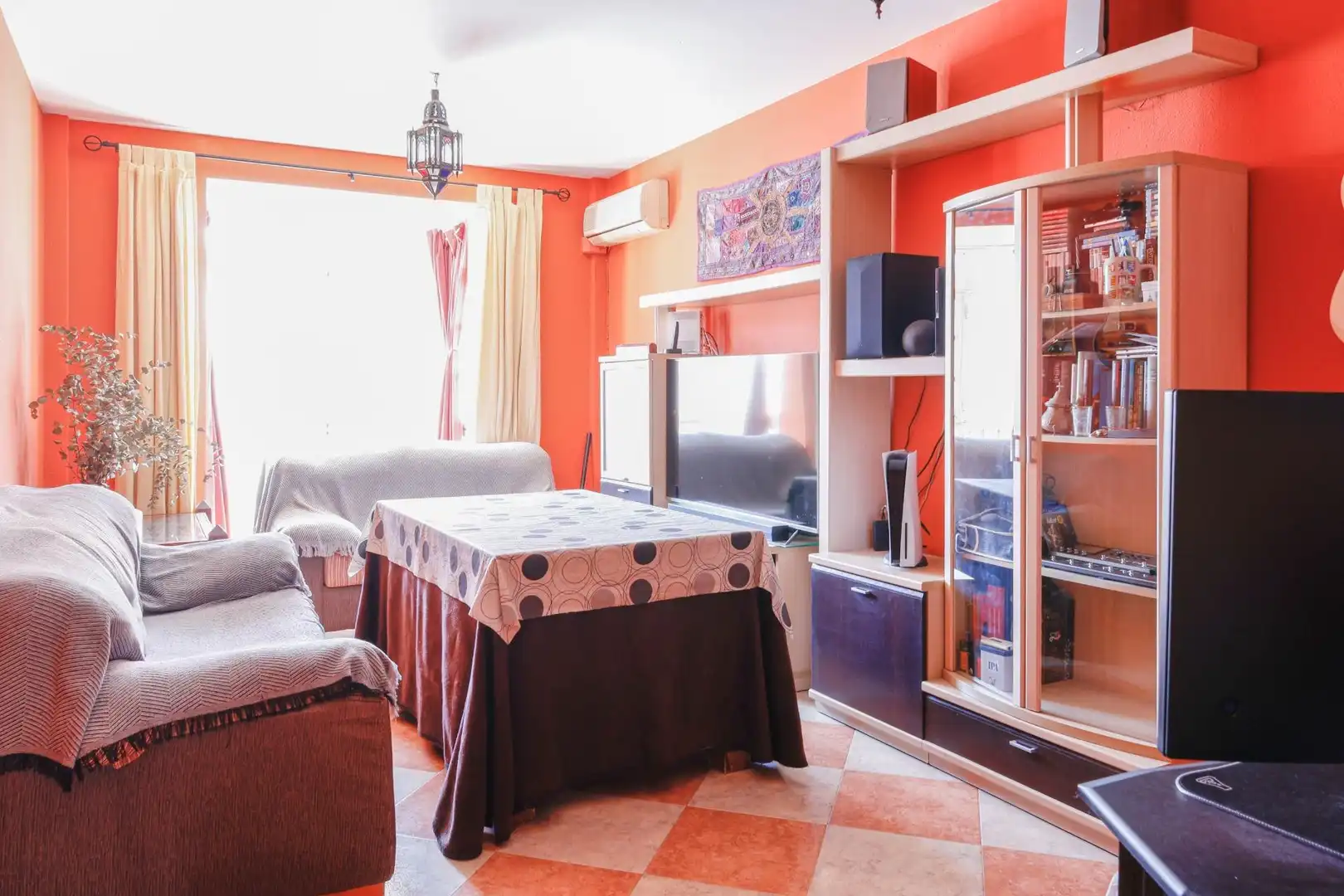 Sala d'estar de Pis en venda en Chiclana de la Frontera amb Aire condicionat i Terrassa