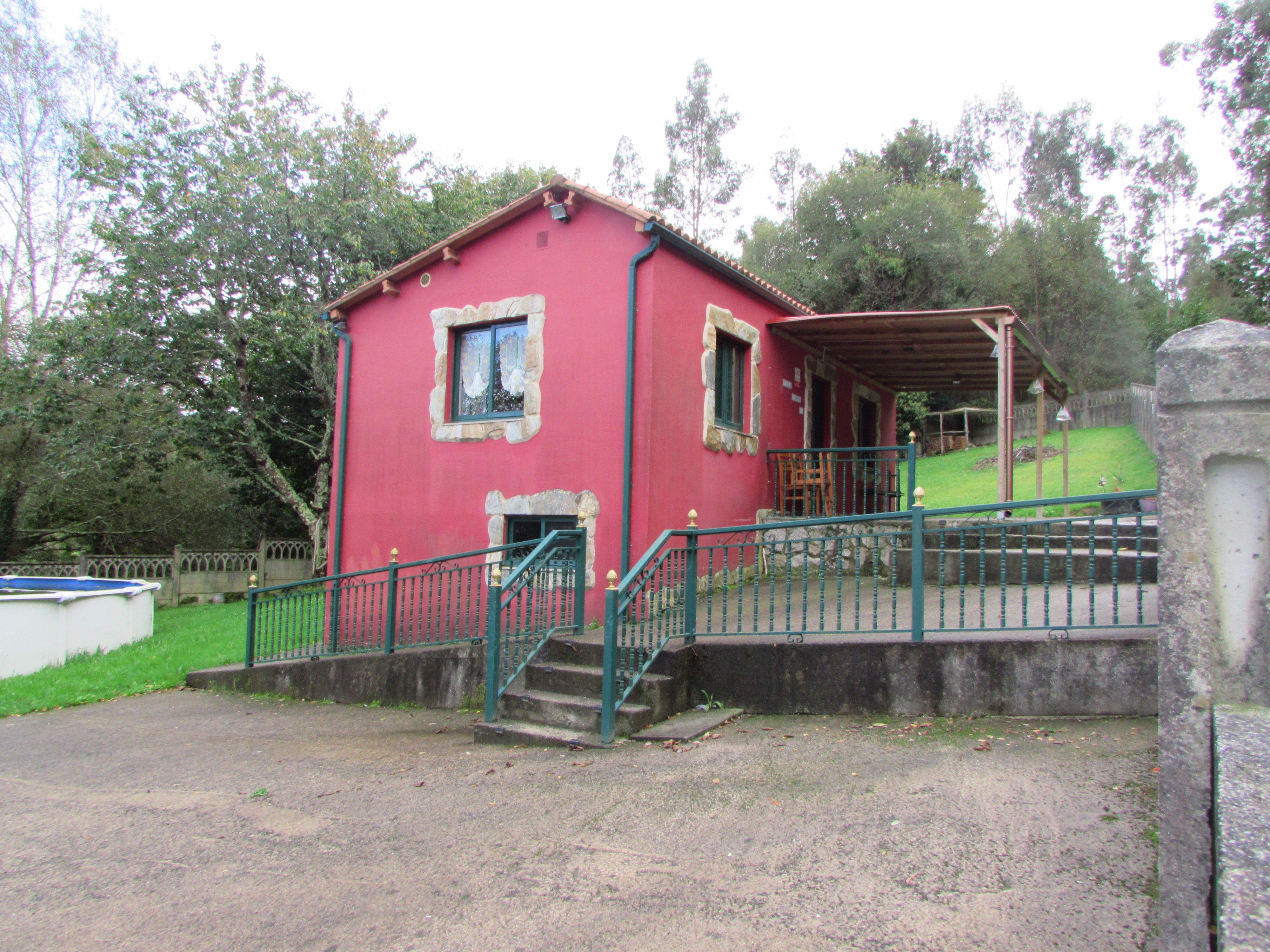 Vista exterior de Casa o xalet en venda en San Sadurniño amb Jardí privat, Terrassa i Traster