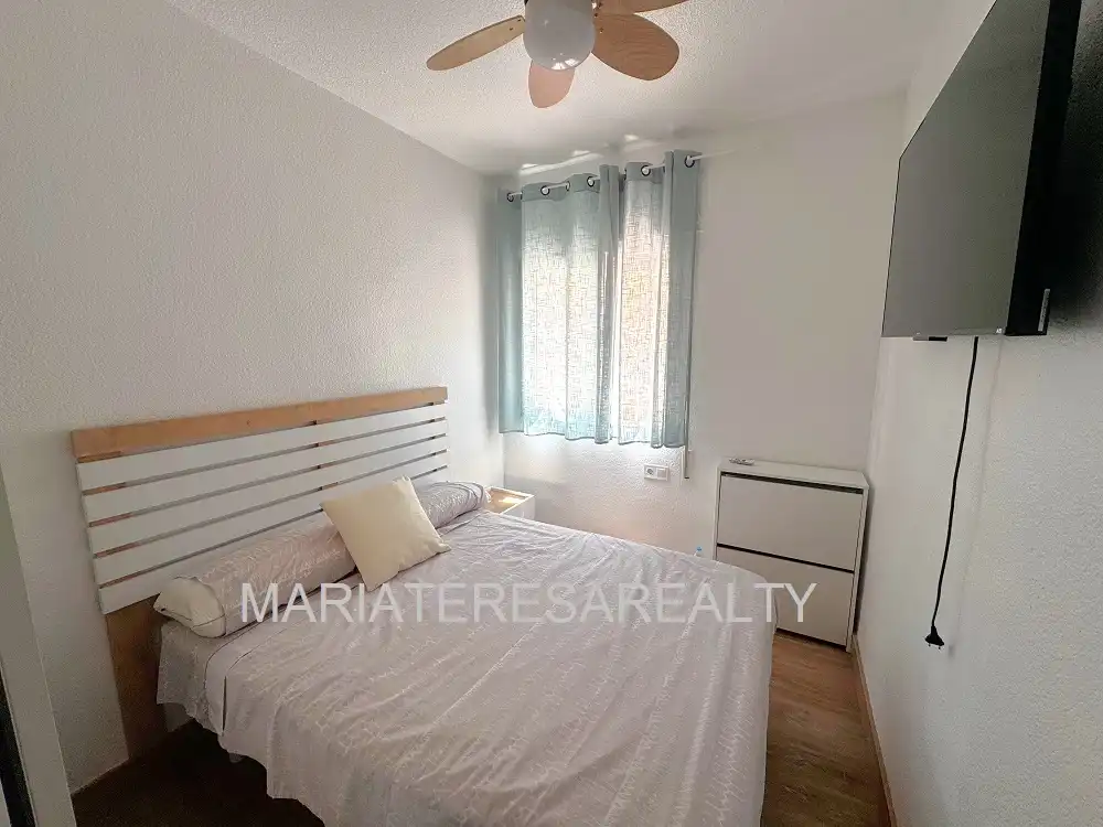 Habitación de Planta baja en venta en Los Alcázares con Aire acondicionado, Terraza y Amueblado