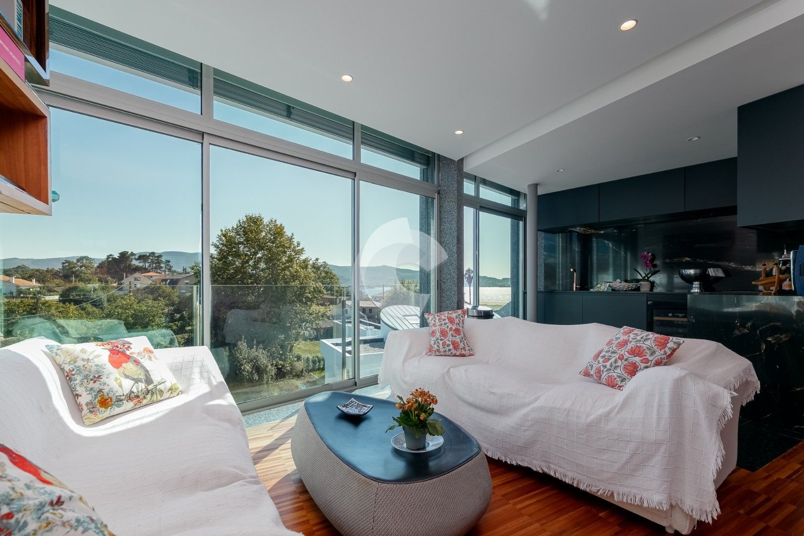 Living room of Attic for sale in Nigrán