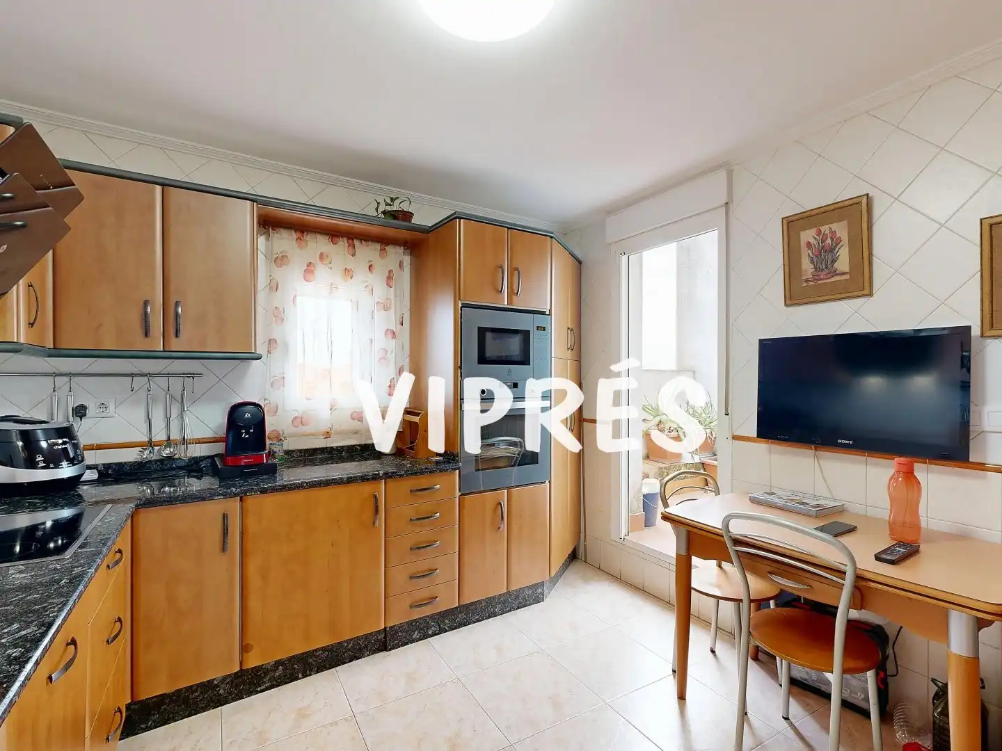 Duplexes for sale in Casco Antiguo