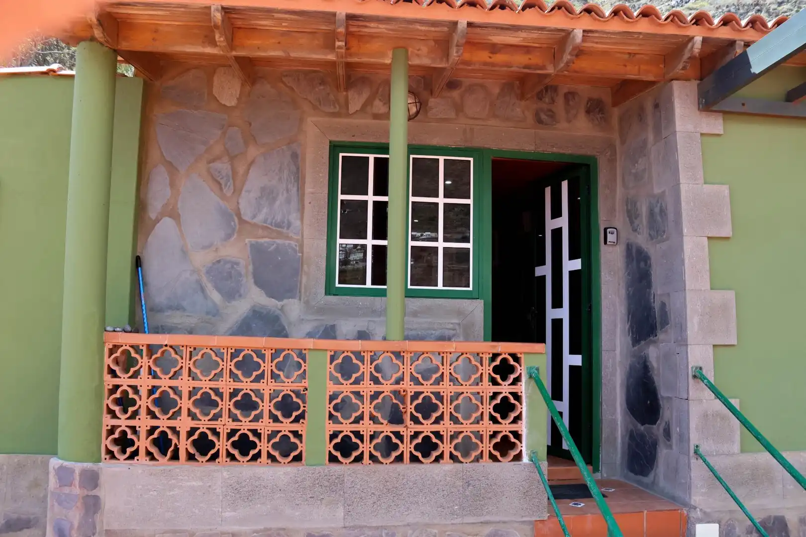 Vista exterior de Finca rústica en venta en Hermigua con Jardín privado, Terraza y Amueblado