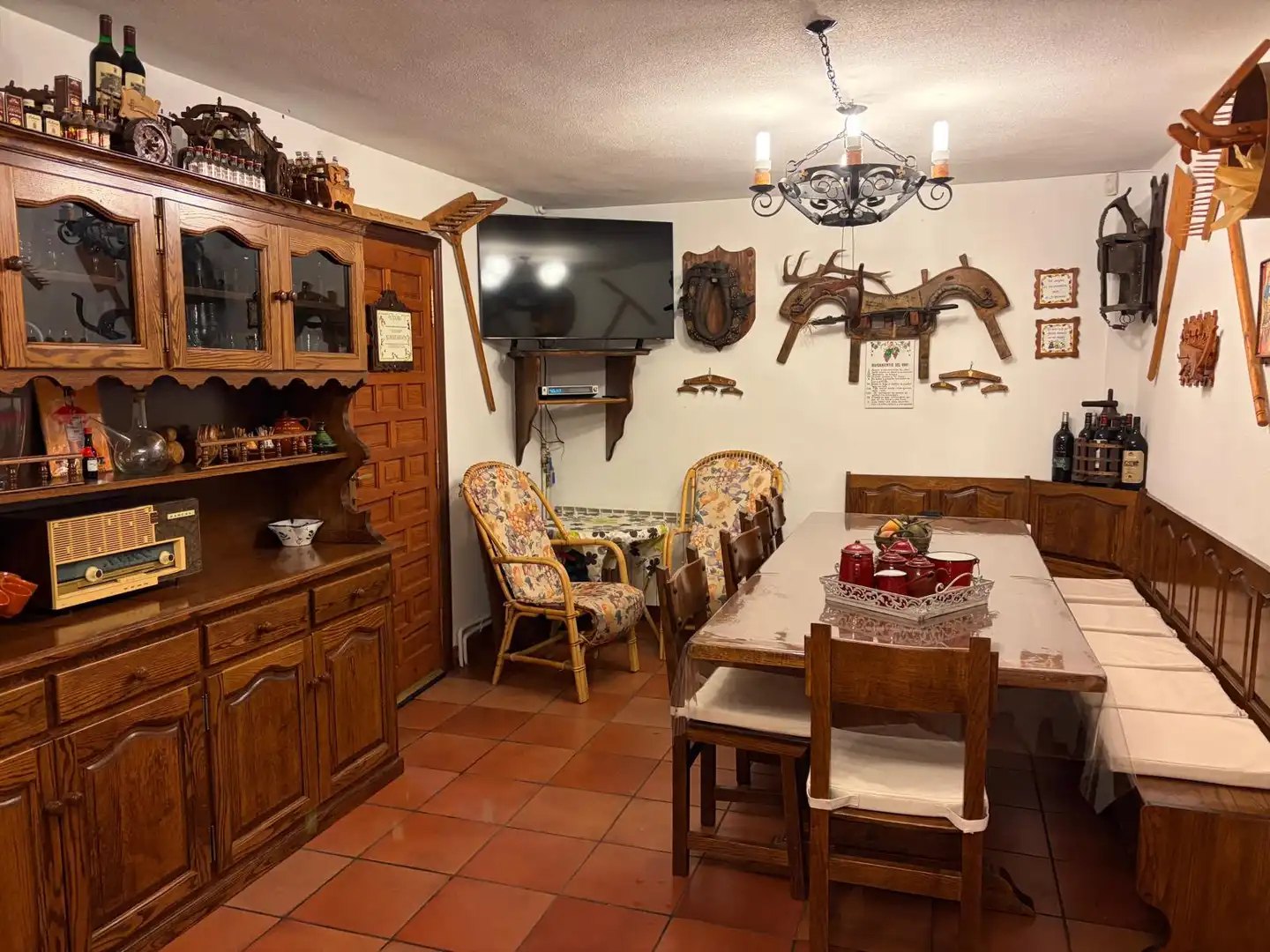 Menjador de Casa adosada en venda en Zorraquín amb Calefacció, Jardí privat i Traster