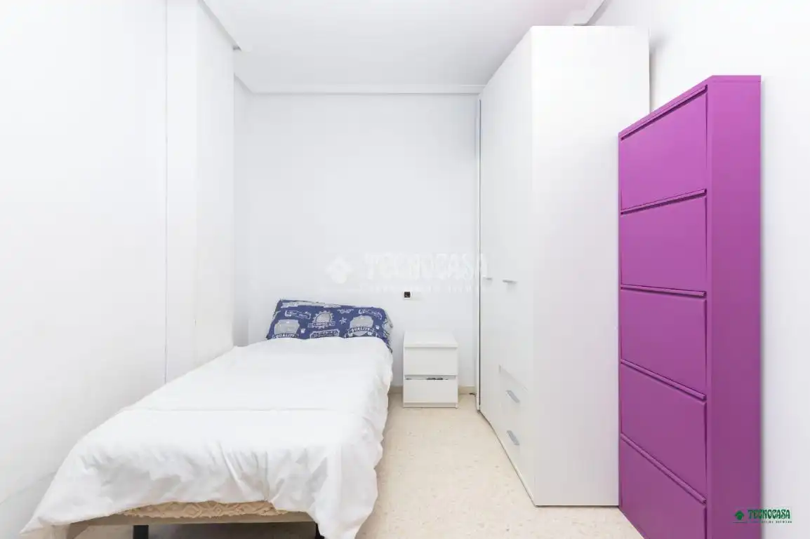 Habitación de Piso en venta en Almería con Aire acondicionado