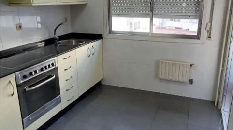 Foto 4 de Piso en venta en Rúa Caracas, 4, Plaza España - Corte Inglés, Vigo