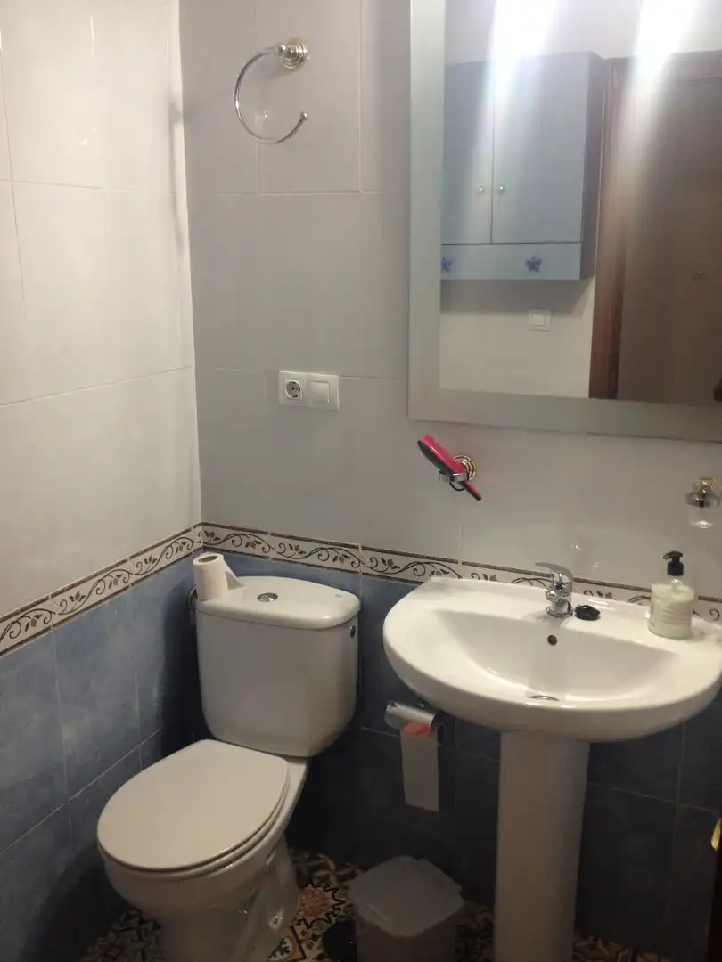 Baño de Casa adosada en venta en Villafranca de Córdoba con Aire acondicionado, Piscina y Amueblado