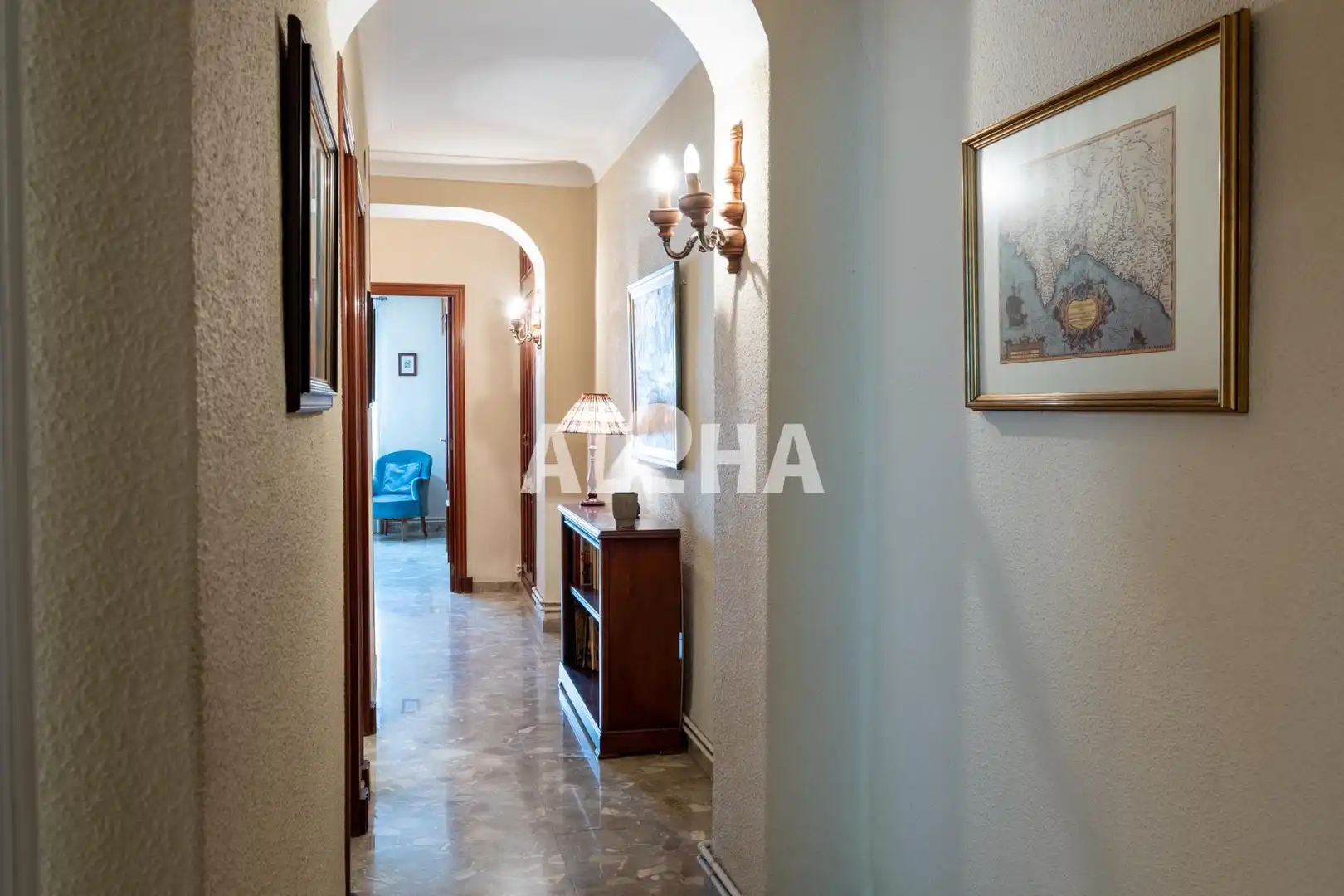 Flat for rent in Valencia  with Air Conditioner, Heating and Furnished
