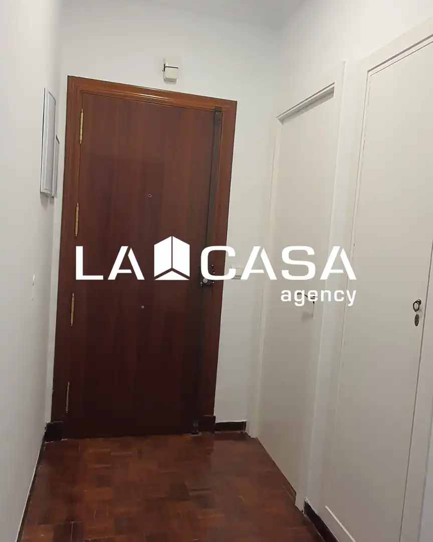 Flat for sale in Sevilla  with Terrace and Storage room