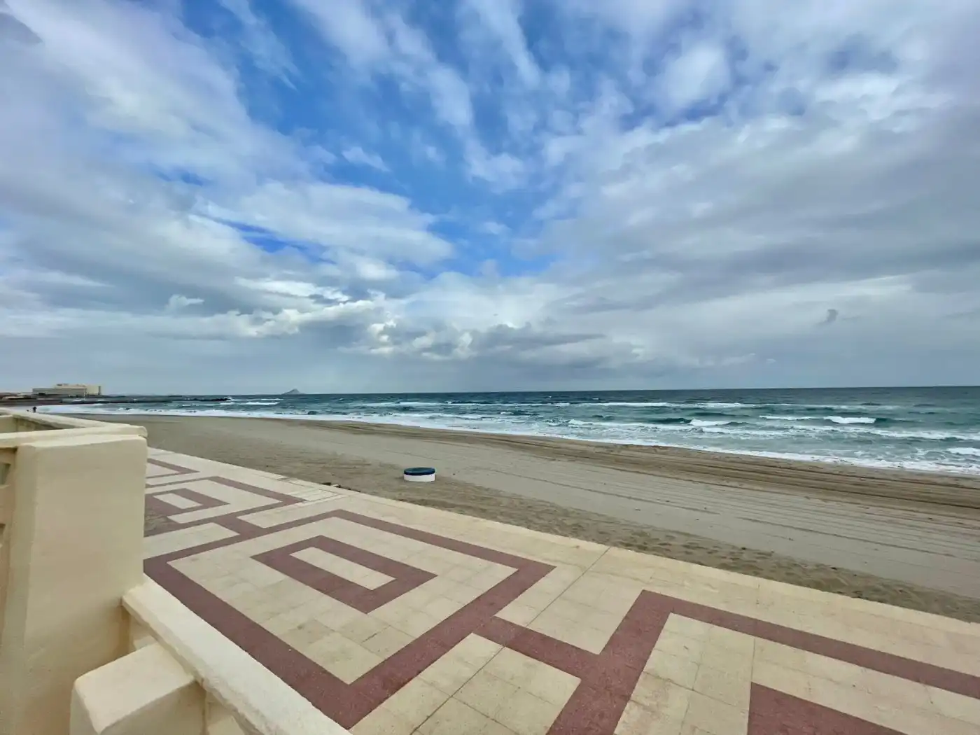 Exterior view of Flat for rent in La Manga del Mar Menor  with Air Conditioner, Terrace and Community pool