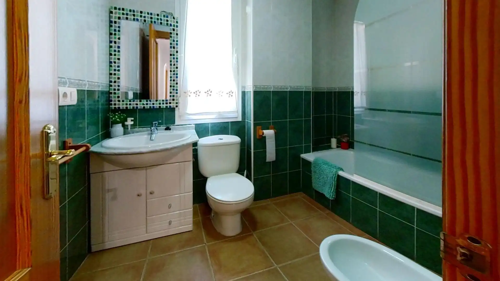Bathroom of Flat for sale in Rincón de la Victoria  with Terrace, Furnished and Community pool