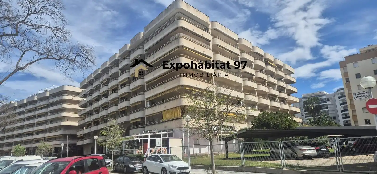 Vista exterior de Garatge en venda en Salou