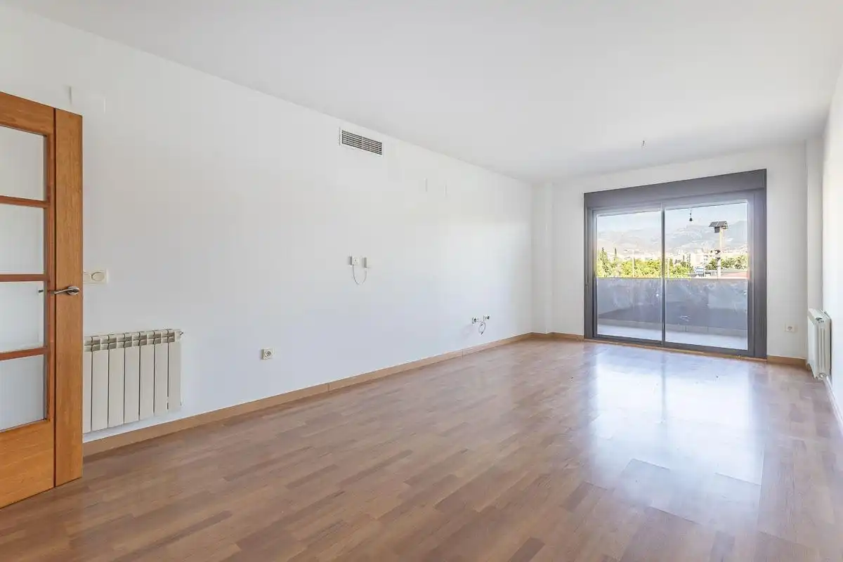 Sala de estar de Piso de alquiler en Granada con Calefacción, Terraza y Trastero