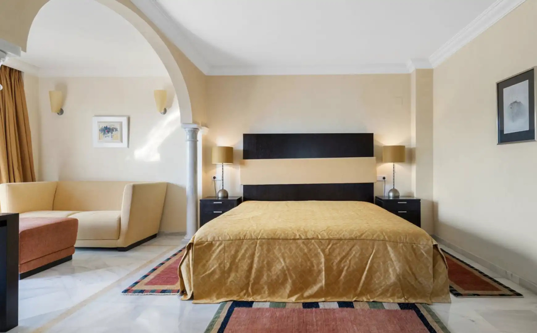 Flat with pool for sale in Nueva Andalucía, imagen 11