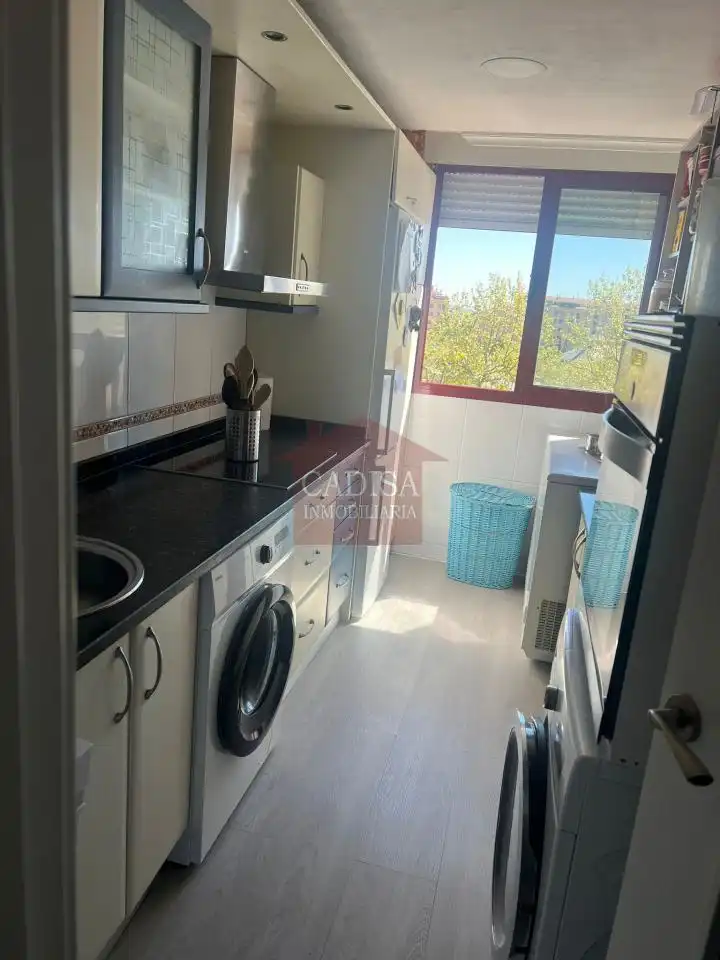 Cocina de Piso en venta en Salamanca con Calefacción y Balcón