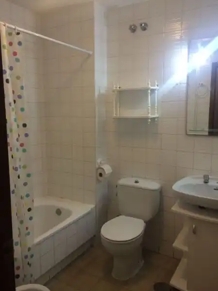 Flat with lift to rent in Praza de Álvaro Cunqueiro, imagen 3