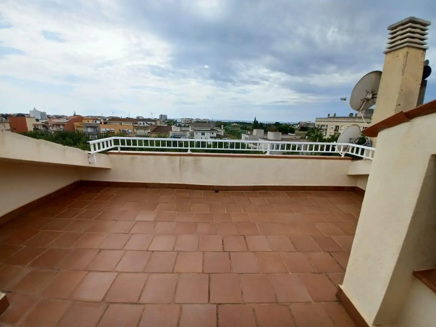 Terraza de Casa o chalet en venta en Pineda de Mar con Aire acondicionado, Calefacción y Jardín privado