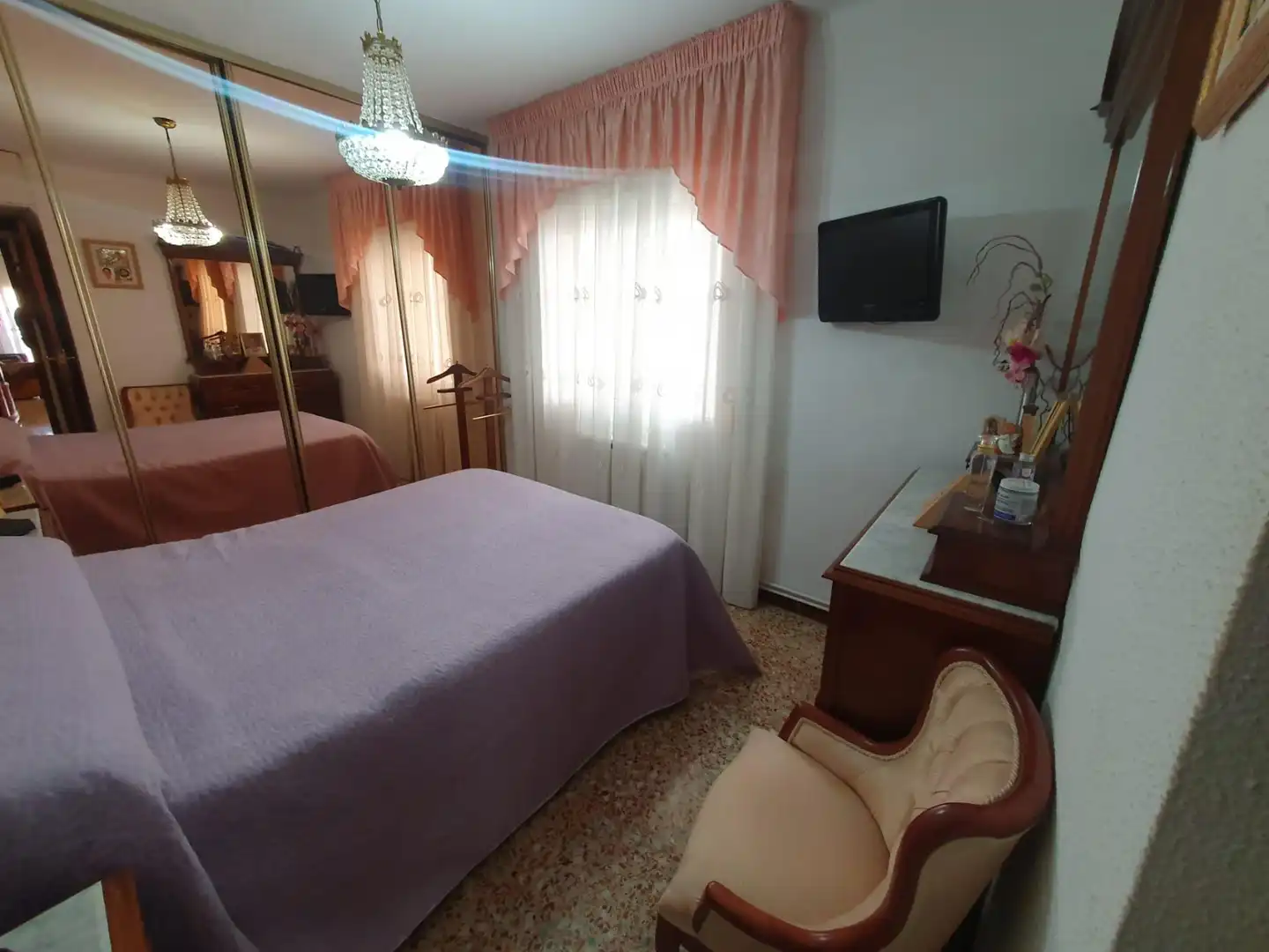 Habitación de Piso de alquiler en Mollet del Vallès con Aire acondicionado, Calefacción y Amueblado