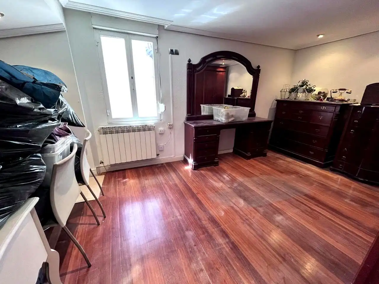 Habitación de Piso en venta en Vitoria - Gasteiz con Calefacción y Trastero