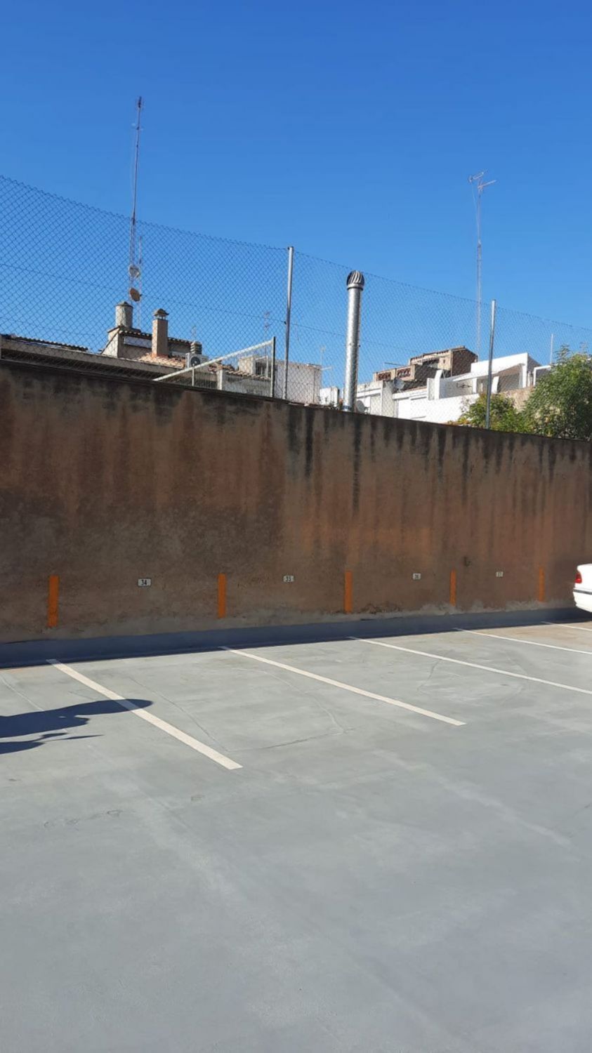 Garage to rent in Carrer UNIO DE LA, 109, Centre , Centre - Sant Oleguer