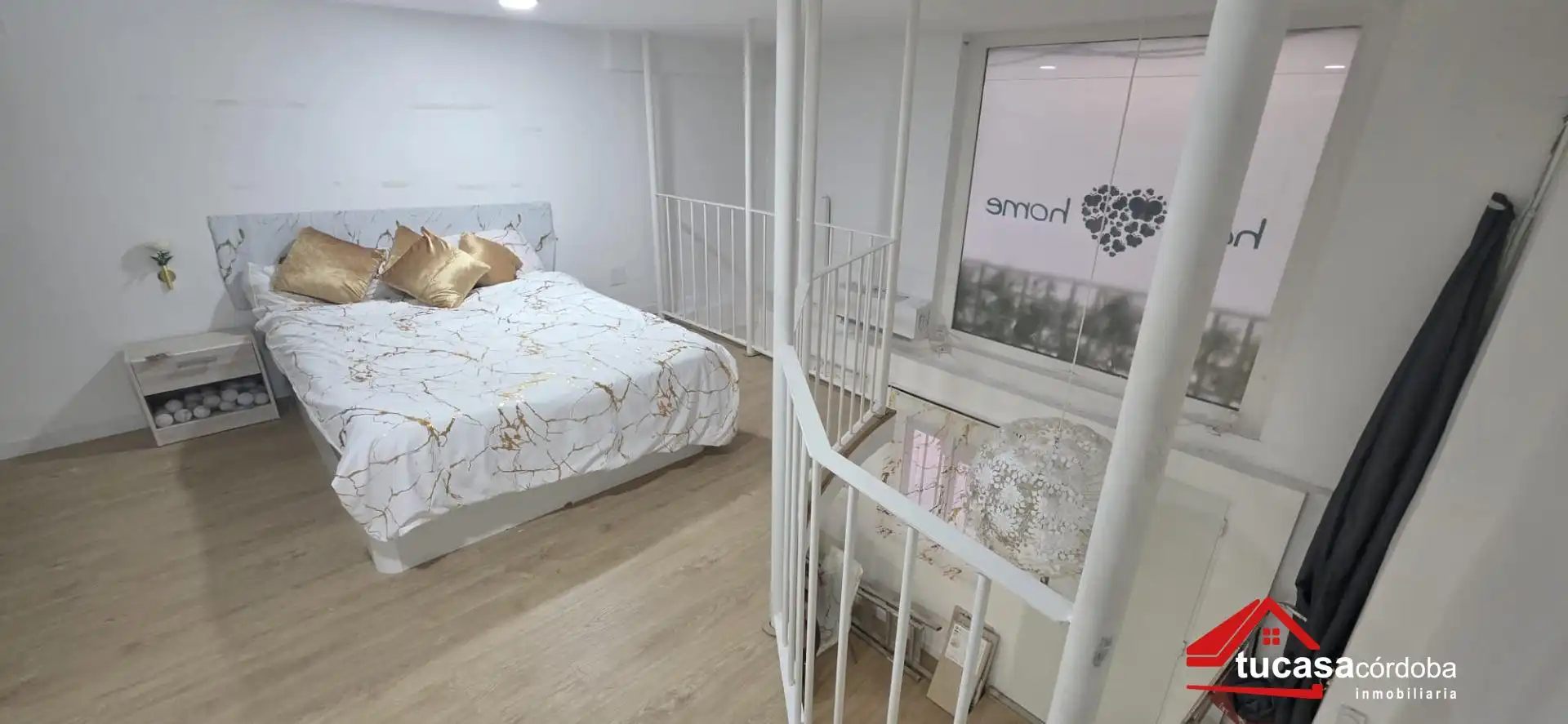 Schlafzimmer von Loft zum Verkauf in Córdoba mit Klimaanlage
