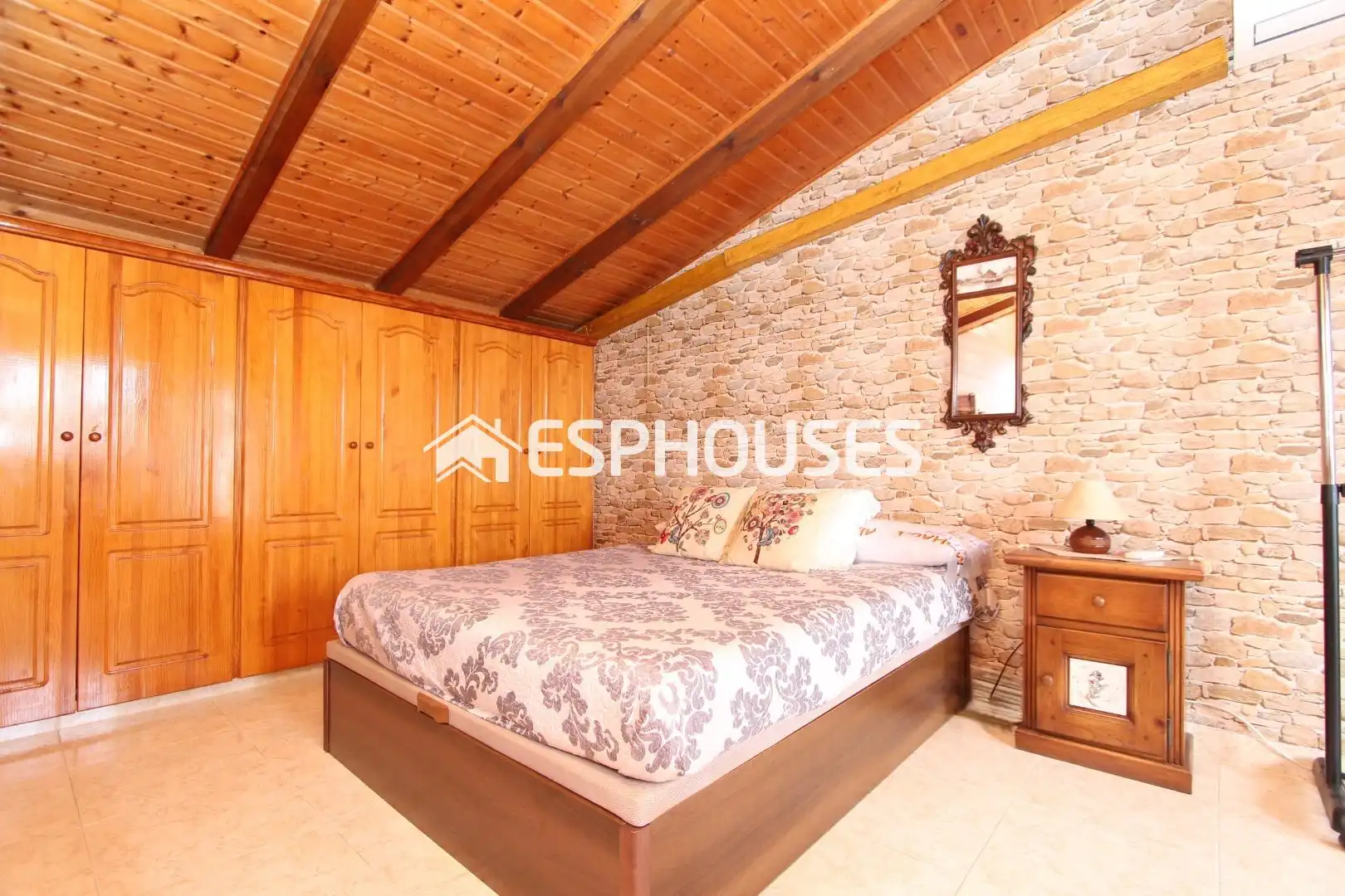 Habitación de Ático en venta en Guardamar del Segura con Amueblado y Balcón