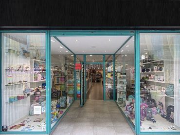 Local comercial en venda a Ensanche - Sar