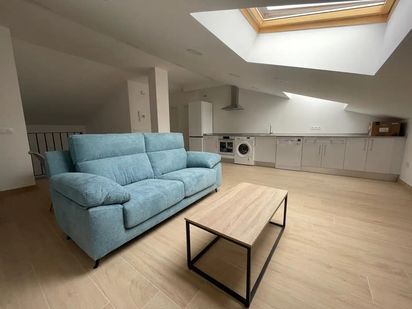 Living room of Attic for rent in Carbonero el Mayor  with Heating and Furnished