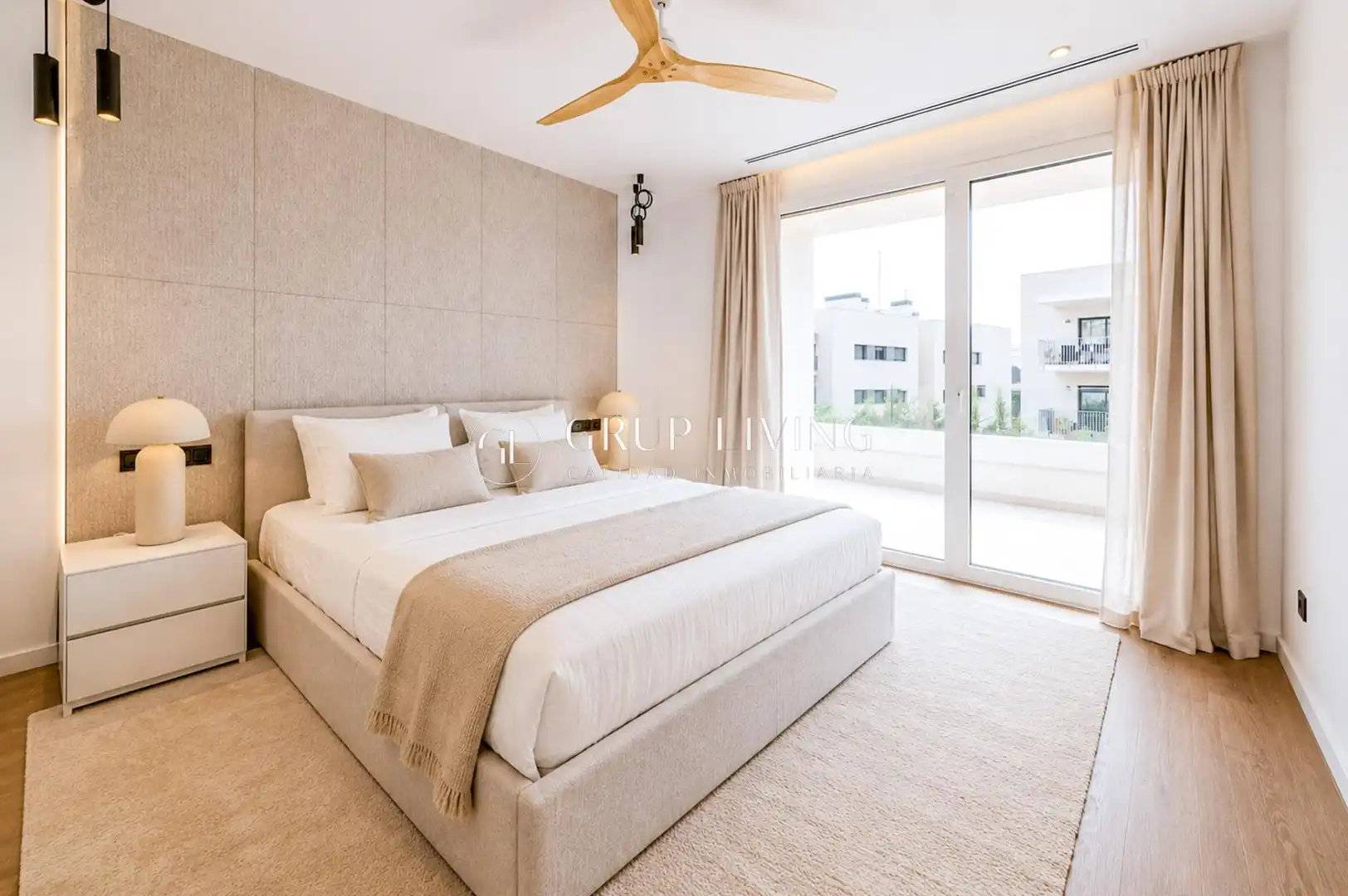 Schlafzimmer von Haus oder Chalet zur Miete in Sitges mit Klimaanlage, Heizung und Privatgarten