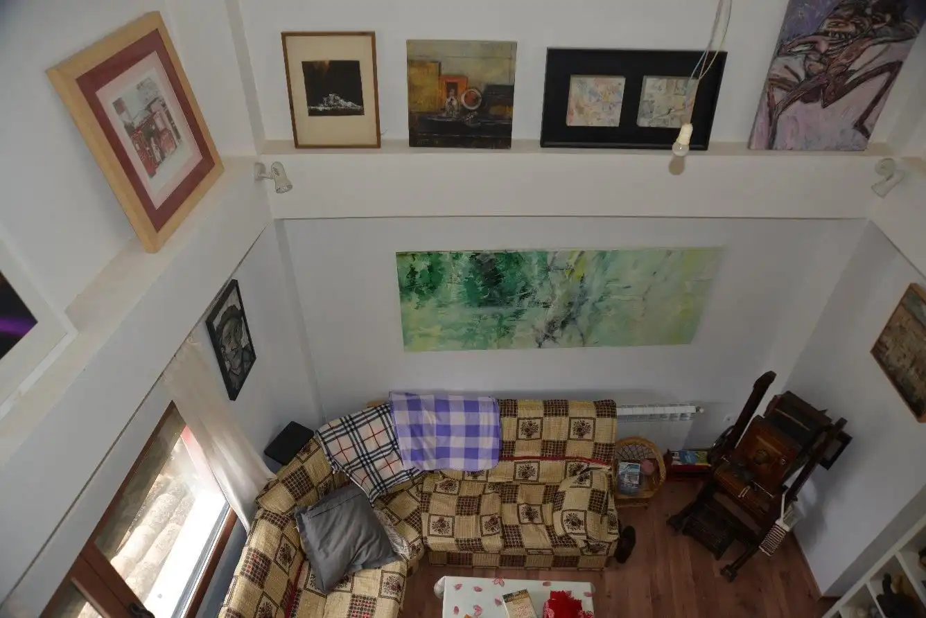 Sala de estar de Casa o chalet en venta en Cuenca con Calefacción, Parquet y Terraza