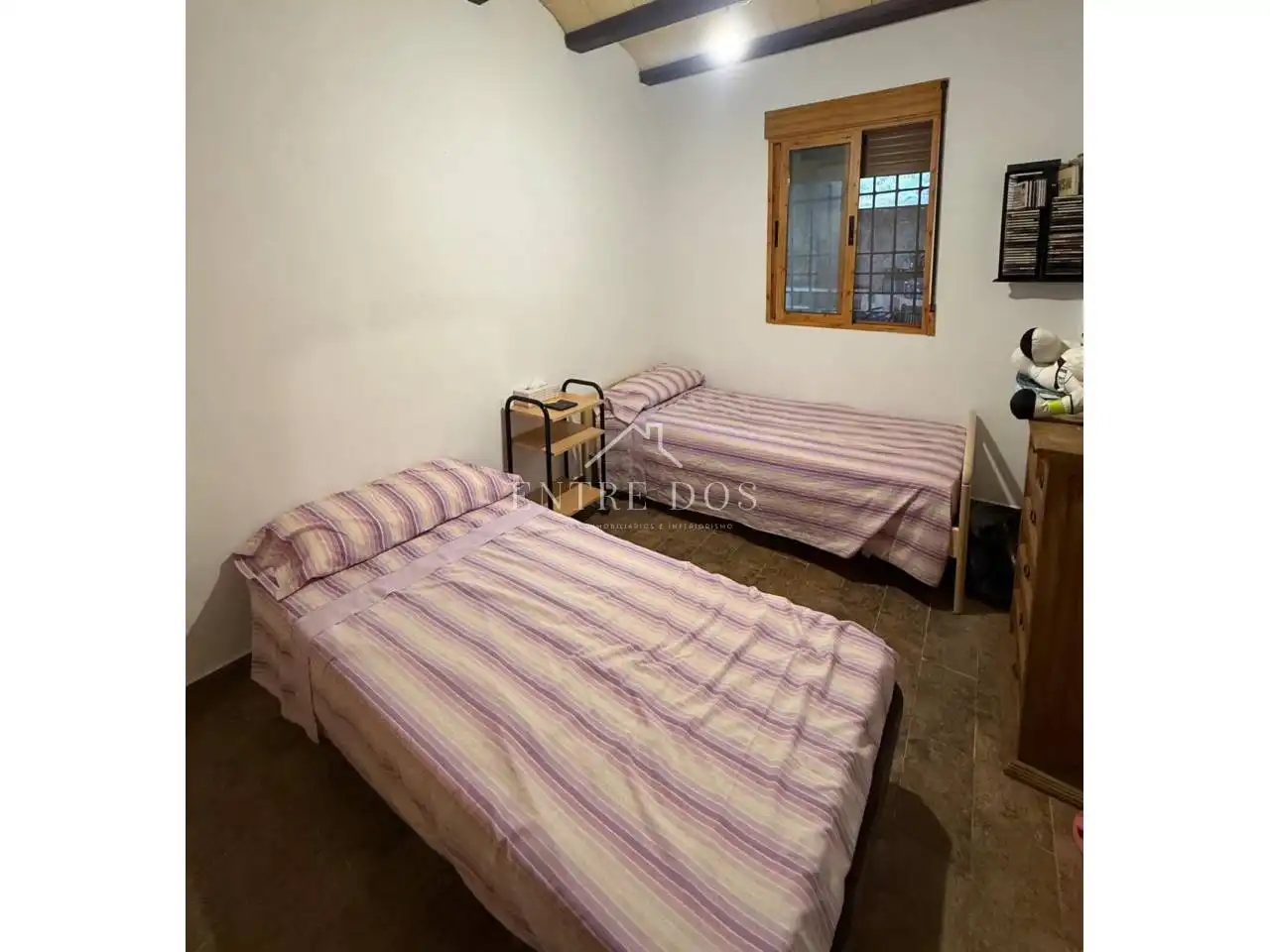 Dormitori de Finca rústica en venda en Sierra Engarcerán amb Jardí privat, Terrassa i Piscina