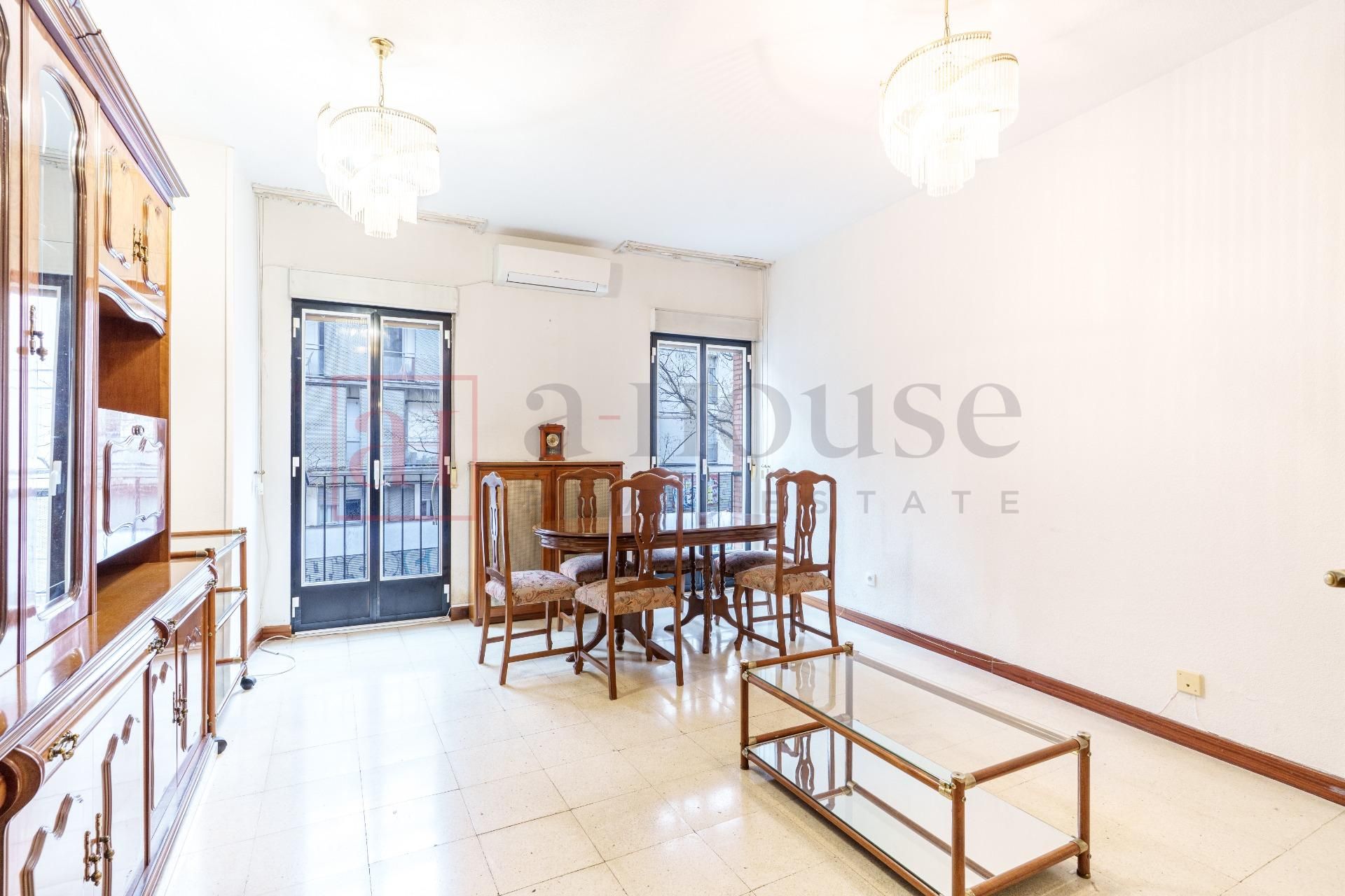 Exterior view of Flat for sale in  Madrid Capital  with Air Conditioner, Heating and Balcony