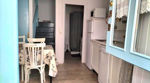 Foto 5 von Einfamilien-Reihenhaus zum Verkauf in Calle del Comercio, 42, Castropol, Asturias