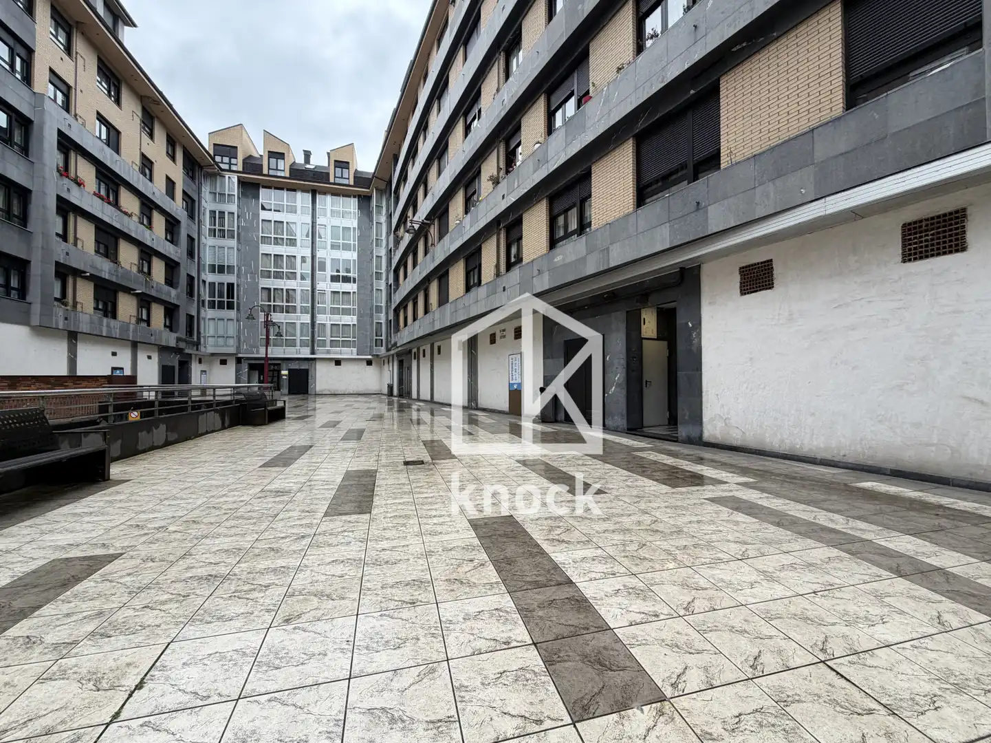 Vista exterior de Piso en venta en Langreo con Calefacción