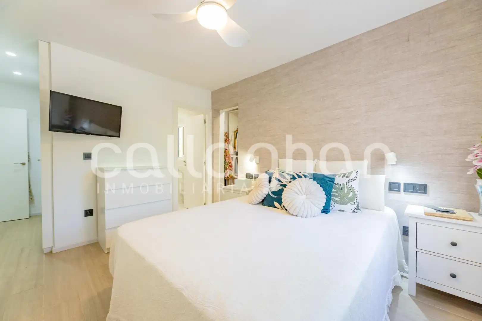Habitación de Casa o chalet en venta en L'Eliana con Aire acondicionado, Calefacción y Piscina
