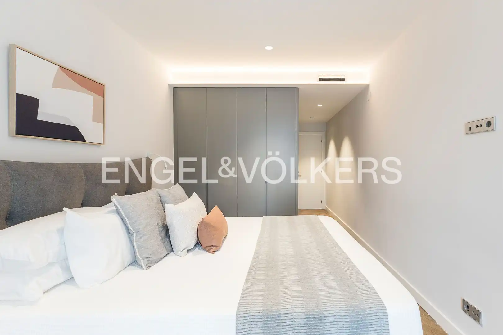 Piso con terraza en venta en Carrer d'Enric Granados, imagen 24