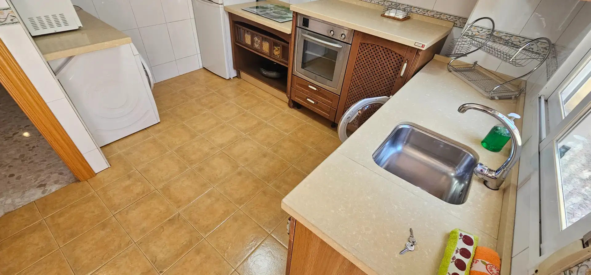 Cuina de Casa o xalet de lloguer en Maracena amb Moblat